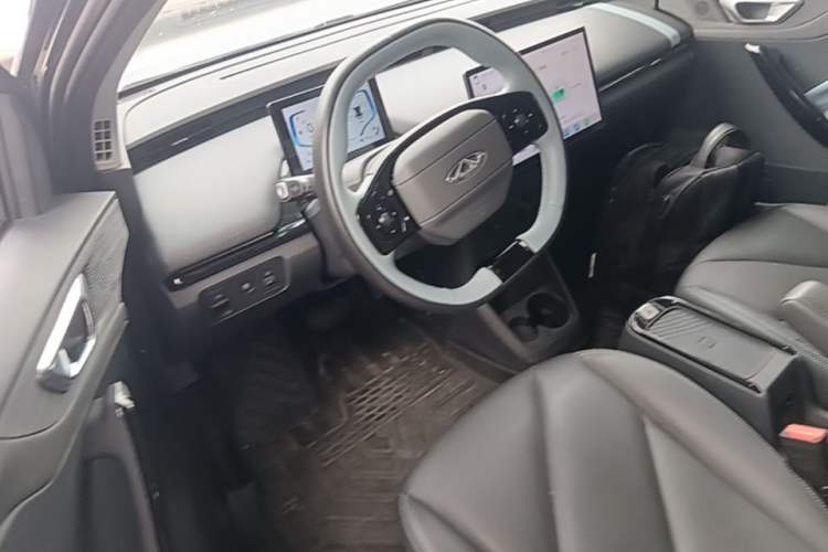 Used Chery New Energy Boundless Pro 2022 301km "WoW" Edition Lithium Iron Phosphate Left Front Seat