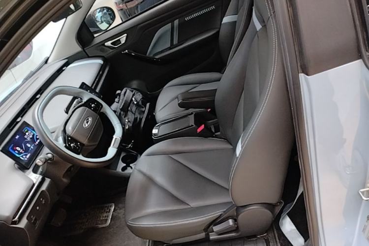 Used Chery New Energy Boundless Pro 2022 408 km "WoW" Edition Lithium Ternary Left Rear Seat