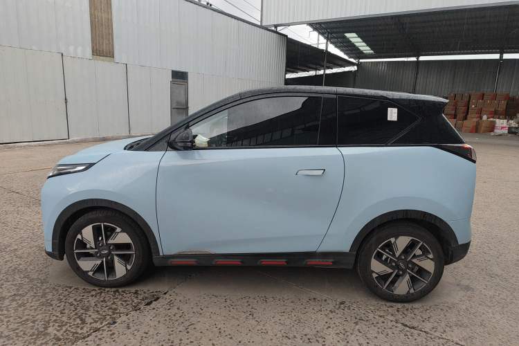 Used Chery New Energy Boundless Pro 2022 301km "Divine Beast" Version Lithium NMC Left Side
