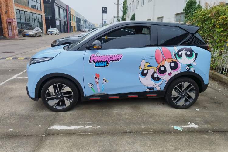 Used Chery New Energy Boundless Pro 2022 301km LingShou Edition NMC Lithium-ion Left Side