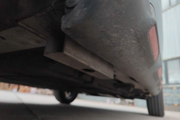 Used Chery New Energy Boundless Pro 2022 301km "Divine Beast" Version Lithium NMC Left Side Sill
