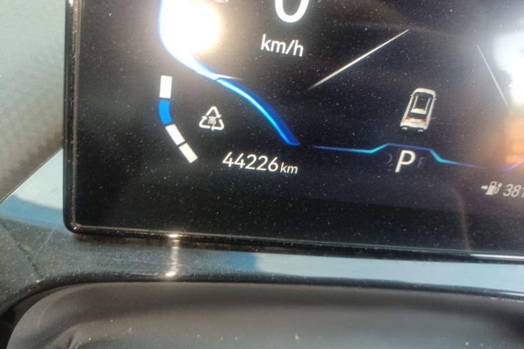 Used Chery New Energy Boundless Pro 2022 408 km "WoW" Edition Lithium Ternary Odometer Close Up