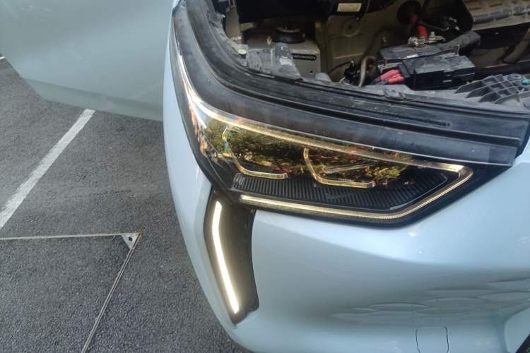 Used Chery New Energy Boundless Pro 2022 408 km "WoW" Edition Lithium Ternary Right Front Headlight