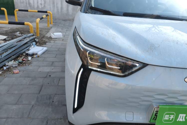 Used Chery New Energy Boundless Pro 2022 301km "WoW" Edition Lithium Iron Phosphate Right Front Headlight