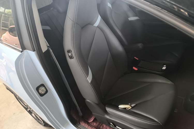 Used Chery New Energy Boundless Pro 2022 301km LingShou Edition Lithium Iron Phosphate Right Front Seat