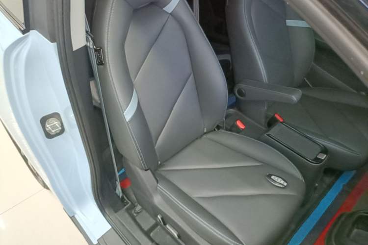 Used Chery New Energy Boundless Pro 2022 301km LingShou Edition Lithium Iron Phosphate Right Front Seat