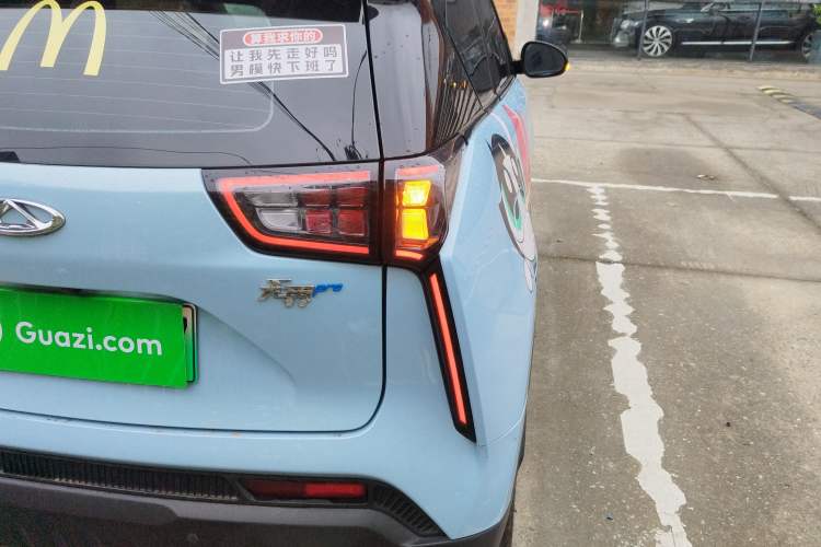 Used Chery New Energy Boundless Pro 2022 301km LingShou Edition NMC Lithium-ion Right Rear Taillight