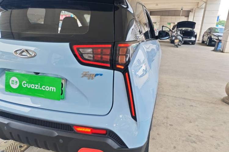 Used Chery New Energy Boundless Pro 2022 301km "Divine Beast" Version Lithium NMC Right Rear Taillight
