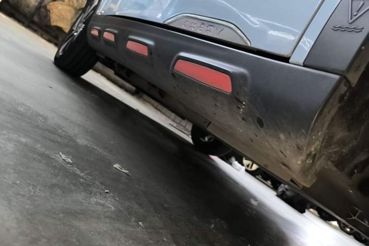 Used Chery New Energy Boundless Pro 2022 301km LingShou Edition Lithium Iron Phosphate Right Side Sill