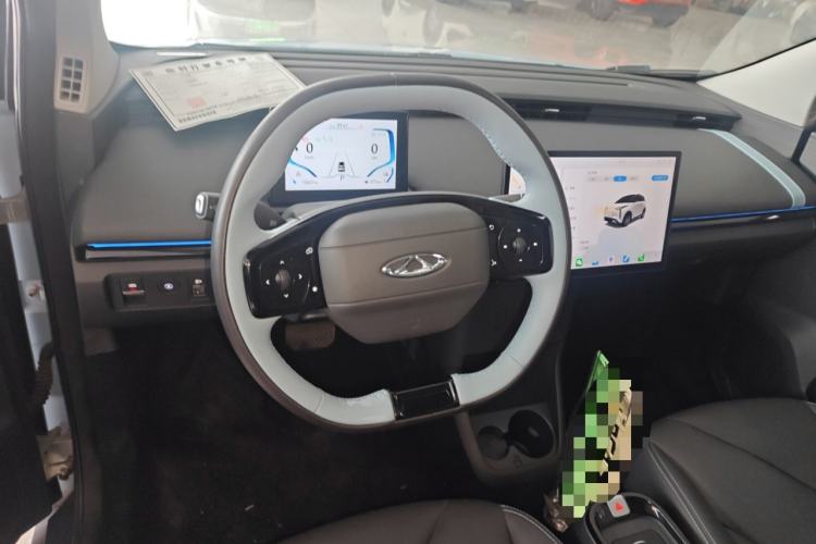 Used Chery New Energy Boundless Pro 2022 408 km Range Shenshou Version Lithium-Ion Battery Steering Wheel