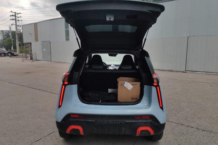 Used Chery New Energy Boundless Pro 2022 301km "Divine Beast" Version Lithium NMC Trunk