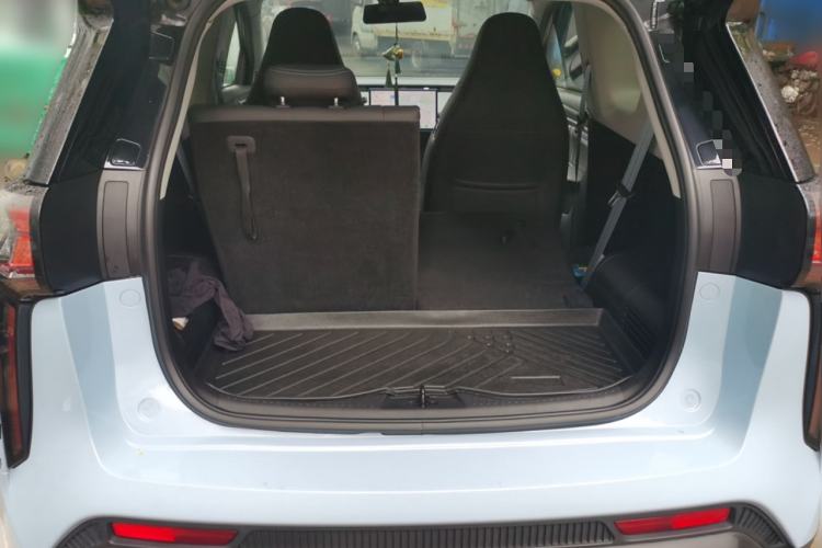 Used Chery New Energy Boundless Pro 2022 301km LingShou Edition Lithium Iron Phosphate Trunk