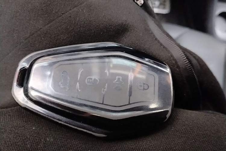 Used Chery New Energy Boundless Pro 2022 408 km "WoW" Edition Lithium Ternary Vehicle Key