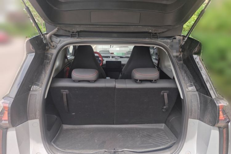Used Chery New Energy Boundless Pro 2022 301km "WoW" Edition Lithium Iron Phosphate Trunk