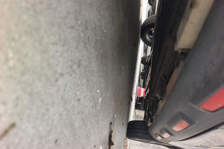 Used Chery New Energy Boundless Pro 2022 408 km Range Shenshou Version Lithium-Ion Battery Chassis Front Left