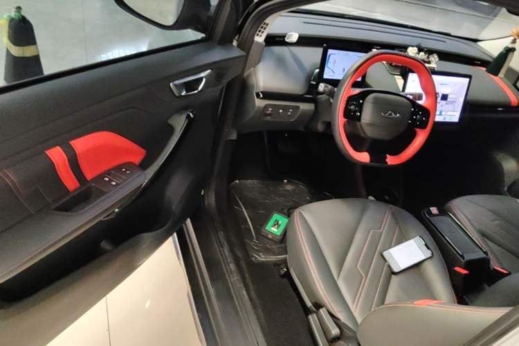 Used Chery New Energy Boundless Pro 2022 301km LingShou Edition Lithium Iron Phosphate Driver Seat
