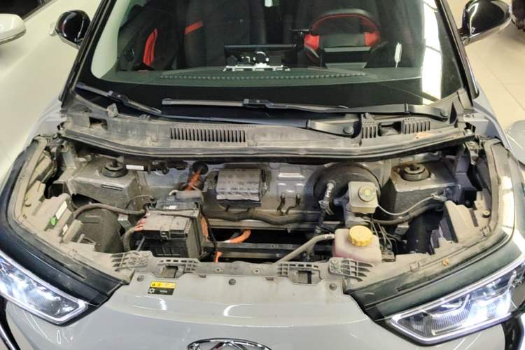 Used Chery New Energy Boundless Pro 2022 301km LingShou Edition Lithium Iron Phosphate Engine Bay