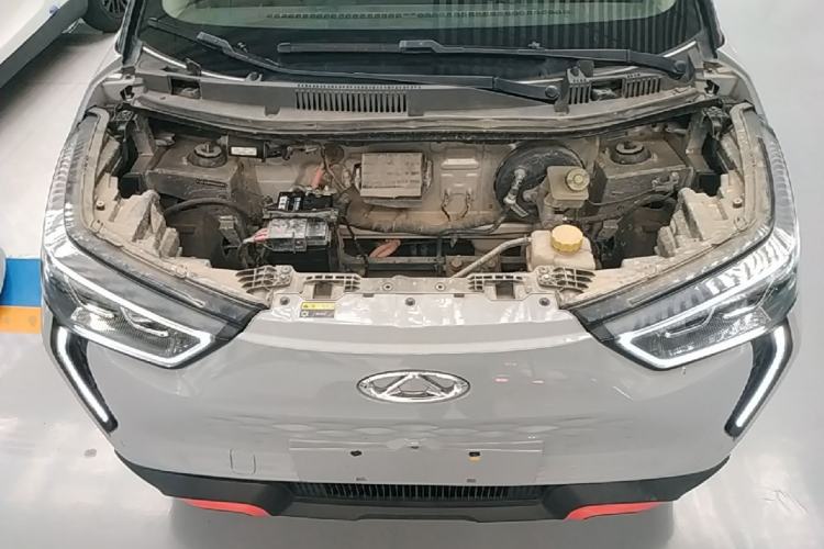 Used Chery New Energy Boundless Pro 2022 301km "Divine Beast" Version with Lithium Iron Phosphate Engine Bay