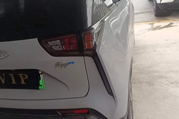 Used Chery New Energy Boundless Pro 2022 301 km Range "Divine Beast" Version Lithium-Ion Battery 30.6 kWh Exterior 3
