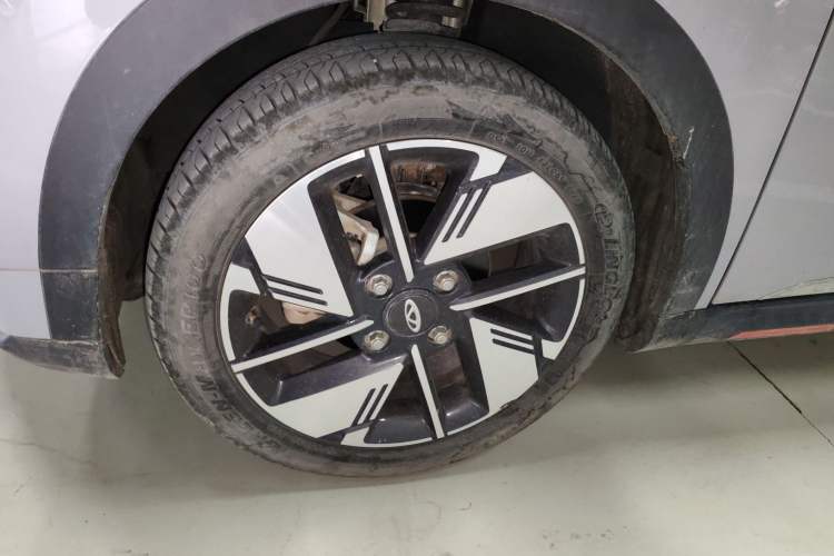 Used Chery New Energy Boundless Pro 2022 301km "WoW" Edition Lithium Iron Phosphate Exterior 4