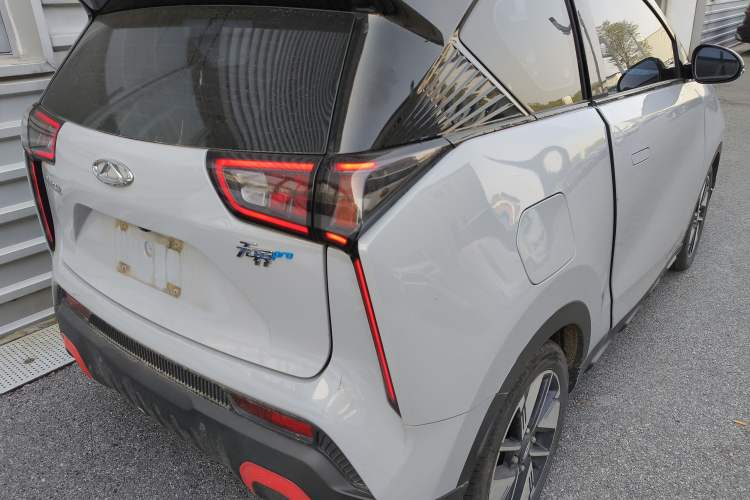 Used Chery New Energy Boundless Pro 2022 301km LingShou Edition Lithium Iron Phosphate Exterior 6