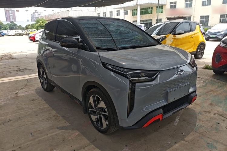 Used Chery New Energy Boundless Pro 2022 301km "WoW" Edition Lithium Iron Phosphate Front Right 45 Deg