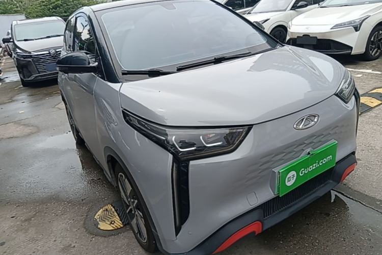 Used Chery New Energy Boundless Pro 2022 301km "WoW" Edition Lithium Iron Phosphate Front Right 45 Deg