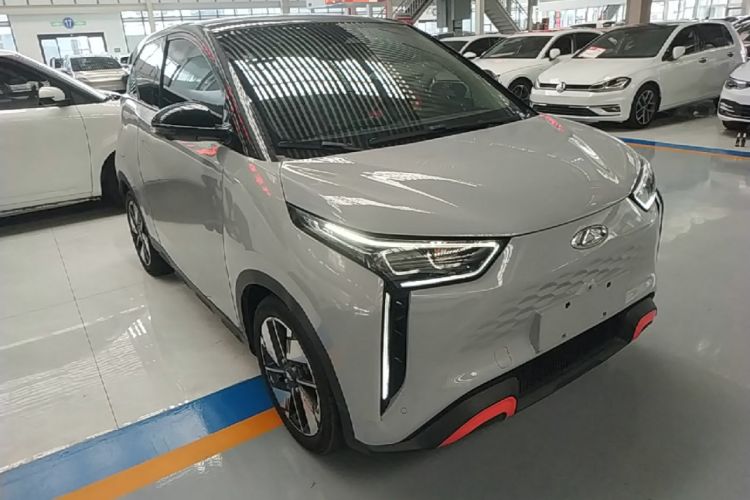 Used Chery New Energy Boundless Pro 2022 301km "Divine Beast" Version with Lithium Iron Phosphate Front Right 45 Deg