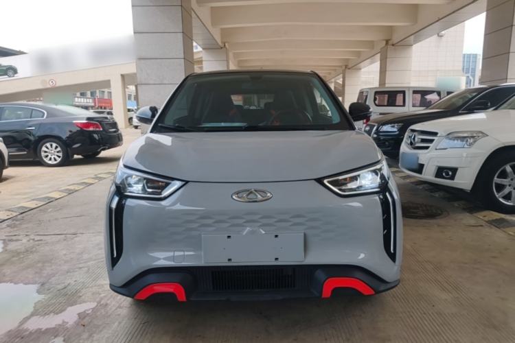 Used Chery New Energy Boundless Pro 2022 301km "WoW" Edition Lithium Iron Phosphate Front