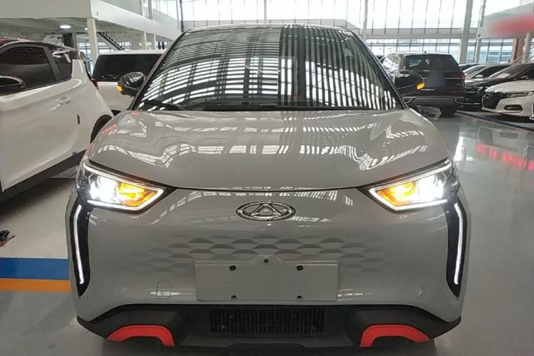 Used Chery New Energy Boundless Pro 2022 301km "Divine Beast" Version with Lithium Iron Phosphate Front