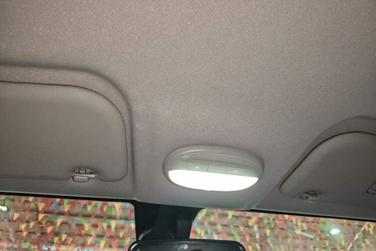 Used Chery New Energy Boundless Pro 2022 301km LingShou Edition Lithium Iron Phosphate Headliner