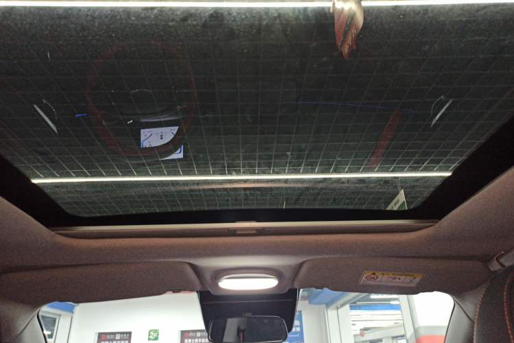 Used Chery New Energy Boundless Pro 2022 301km "Divine Beast" Version with Lithium Iron Phosphate Headliner