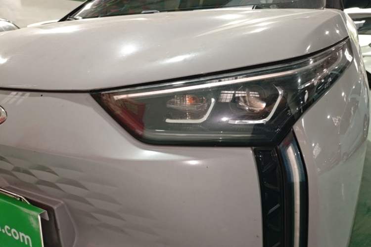 Used Chery New Energy Boundless Pro 2022 301km LingShou Edition Lithium Iron Phosphate Left Front Headlight