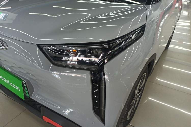 Used Chery New Energy Boundless Pro 2022 301km "Divine Beast" Version with Lithium Iron Phosphate Left Front Headlight