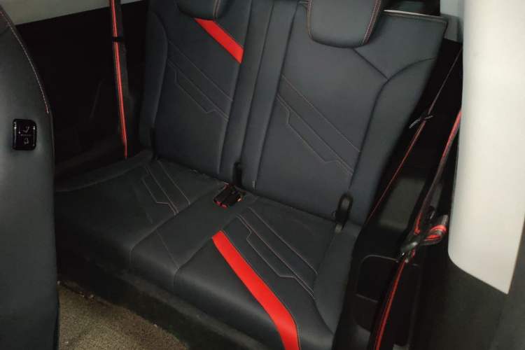 Used Chery New Energy Boundless Pro 2022 301km "WoW" Edition Lithium Iron Phosphate Left Rear Seat