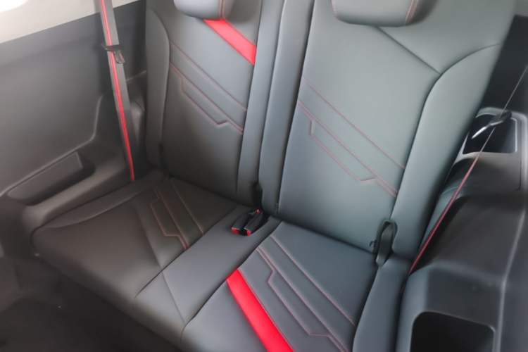 Used Chery New Energy Boundless Pro 2022 301km "WoW" Edition Lithium Iron Phosphate Left Rear Seat
