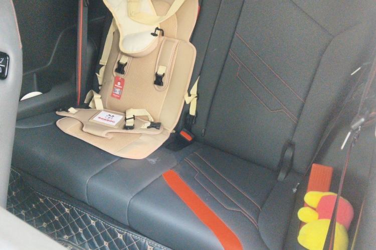 Used Chery New Energy Boundless Pro 2022 301km LingShou Edition Lithium Iron Phosphate Left Rear Seat