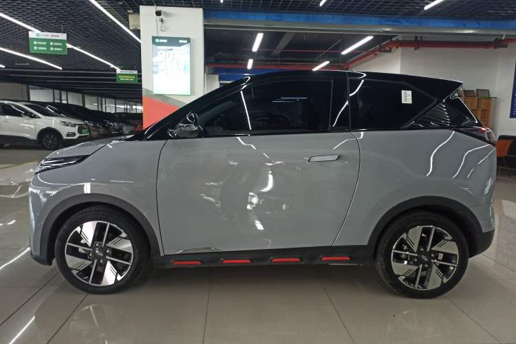 Used Chery New Energy Boundless Pro 2022 301km "Divine Beast" Version with Lithium Iron Phosphate Left Side