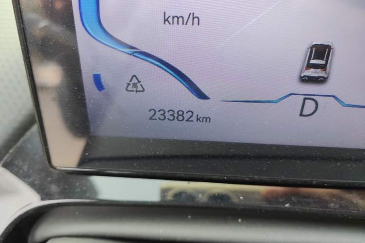 Used Chery New Energy Boundless Pro 2022 301km LingShou Edition Lithium Iron Phosphate Odometer Close Up