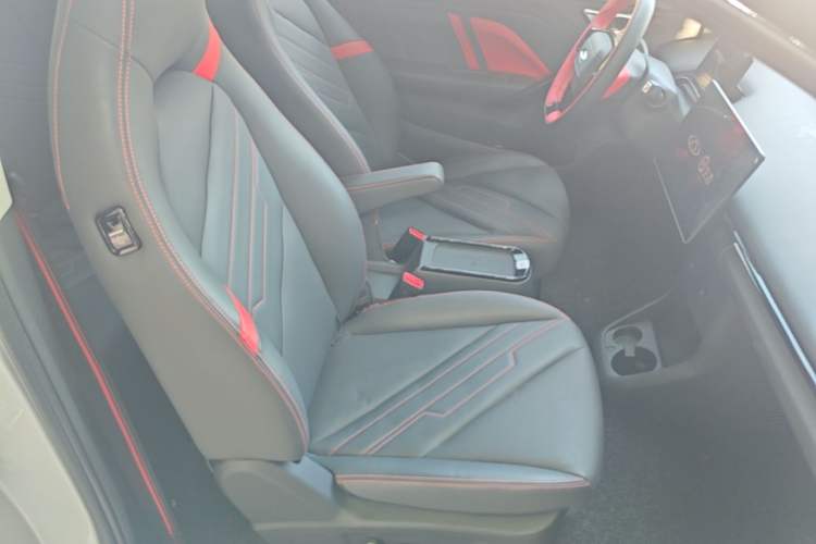 Used Chery New Energy Boundless Pro 2022 301km LingShou Edition Lithium Iron Phosphate Right Front Seat