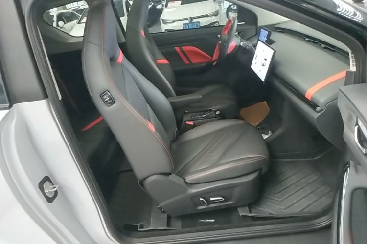 Used Chery New Energy Boundless Pro 2022 301km "Divine Beast" Version with Lithium Iron Phosphate Right Front Seat