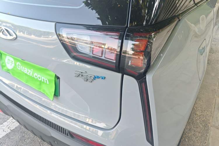 Used Chery New Energy Boundless Pro 2022 301km LingShou Edition Lithium Iron Phosphate Right Rear Taillight