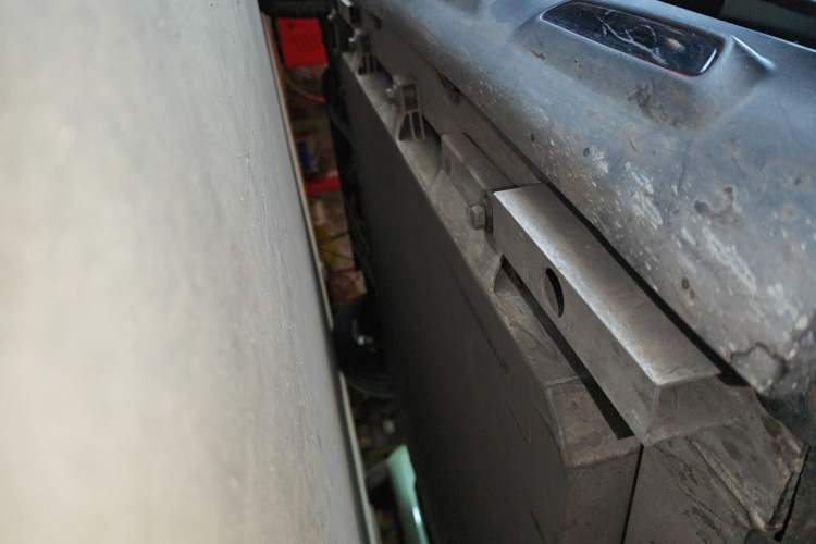 Used Chery New Energy Boundless Pro 2022 301km LingShou Edition Lithium Iron Phosphate Right Side Sill