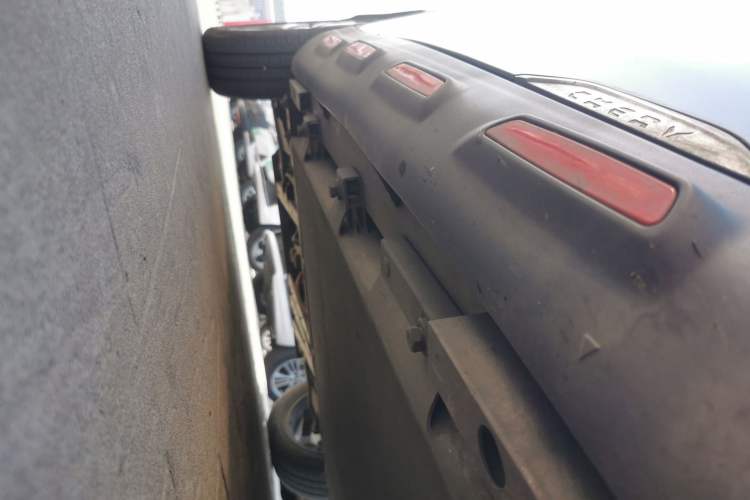 Used Chery New Energy Boundless Pro 2022 301km LingShou Edition Lithium Iron Phosphate Right Side Sill