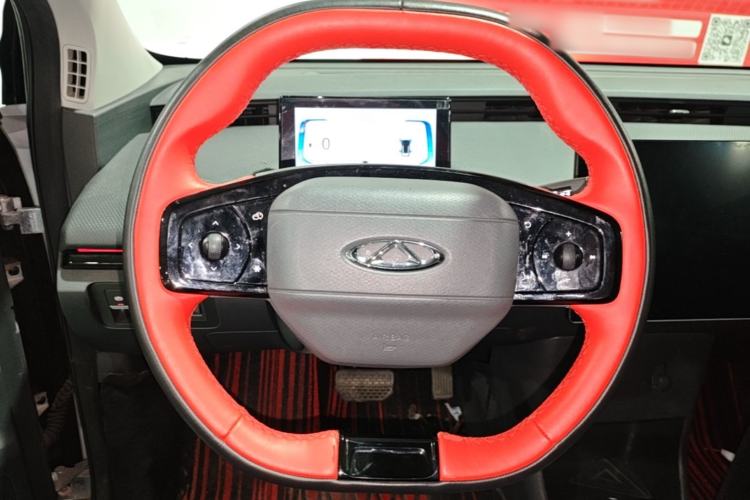 Used Chery New Energy Boundless Pro 2022 301km LingShou Edition Lithium Iron Phosphate Steering Wheel
