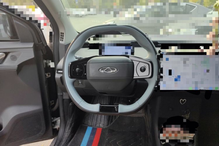 Used Chery New Energy Boundless Pro 2022 301km LingShou Edition Lithium Iron Phosphate Steering Wheel