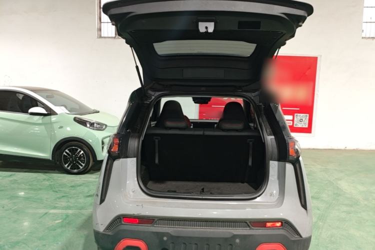 Used Chery New Energy Boundless Pro 2022 301km LingShou Edition Lithium Iron Phosphate Trunk