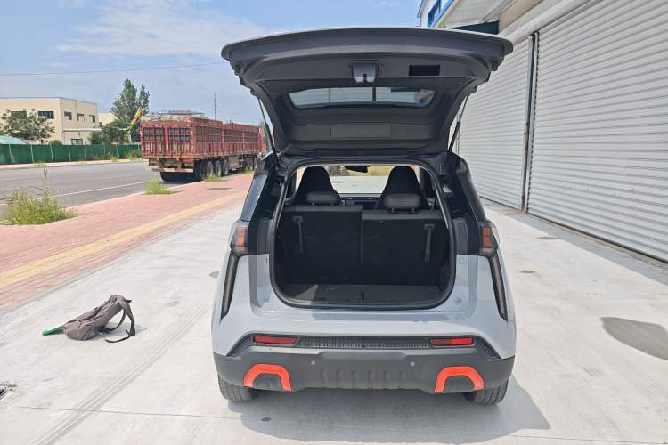 Used Chery New Energy Boundless Pro 2022 301km LingShou Edition Lithium Iron Phosphate Trunk