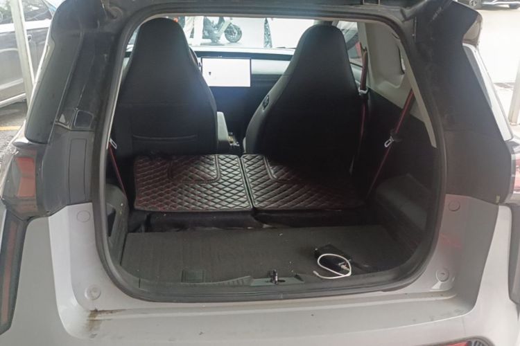 Used Chery New Energy Boundless Pro 2022 301 km Range "Divine Beast" Version Lithium-Ion Battery 30.6 kWh Trunk