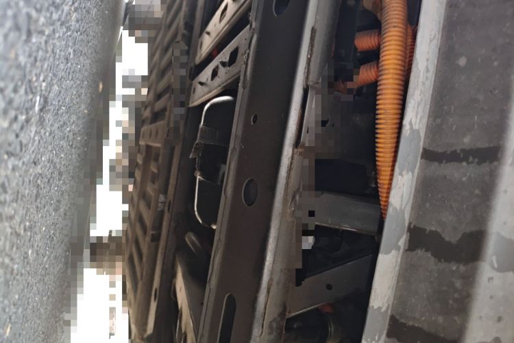 Used Chery New Energy Boundless Pro 2022 408 km Range Shenshou Version Lithium-Ion Battery Chassis Rear